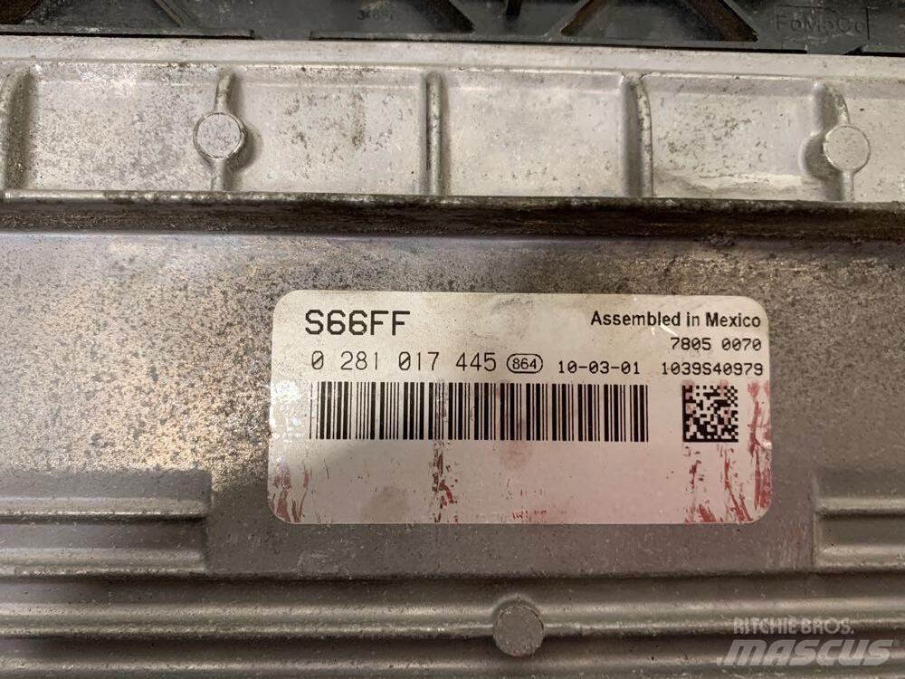 Ford F-550 Kabine in notranjost