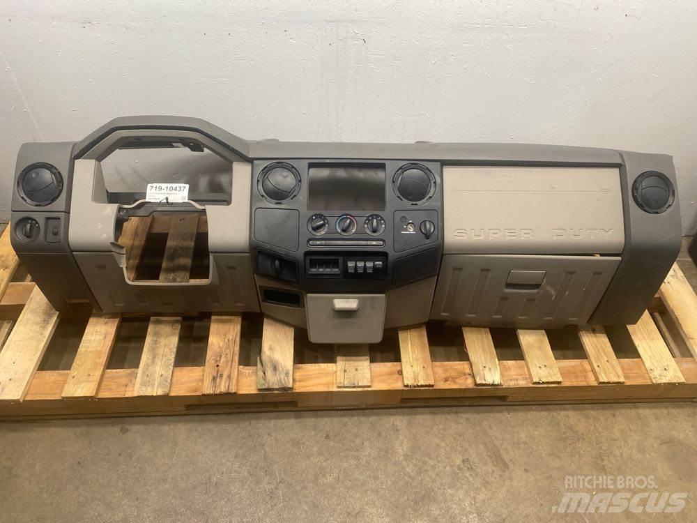 Ford F450 Druge komponente
