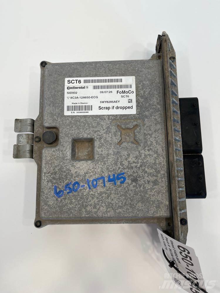 Ford F450 Kabine in notranjost