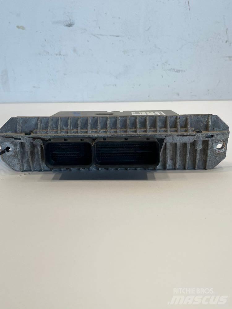 Ford F450 Kabine in notranjost