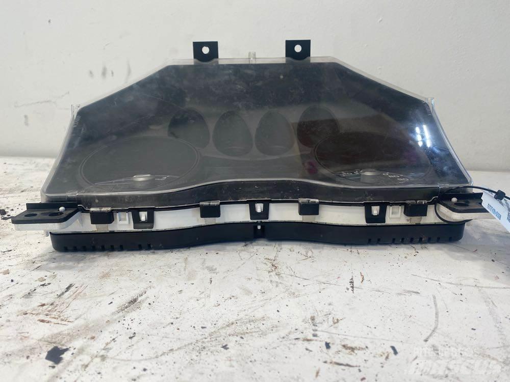 Ford F650 Druge komponente
