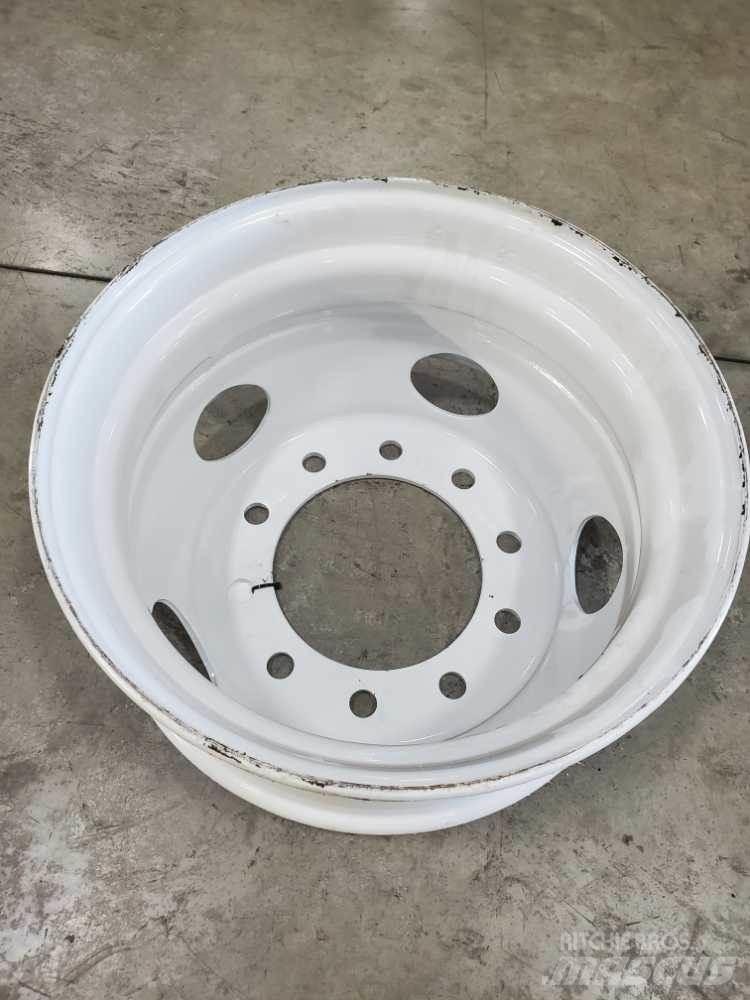 Ford F750 Gume, kolesa in platišča
