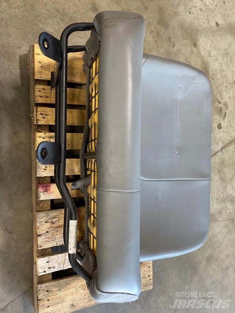 Ford F750 Druge komponente