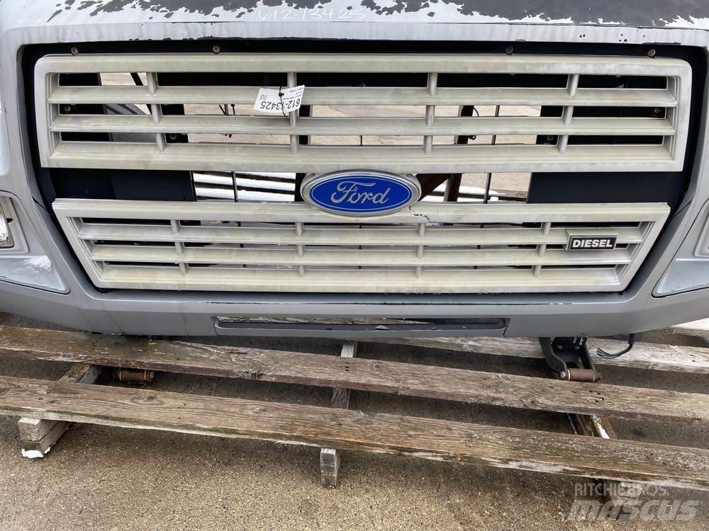 Ford F800 Kabine in notranjost