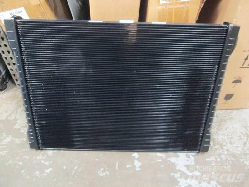 Ford L7000 Radiatorji
