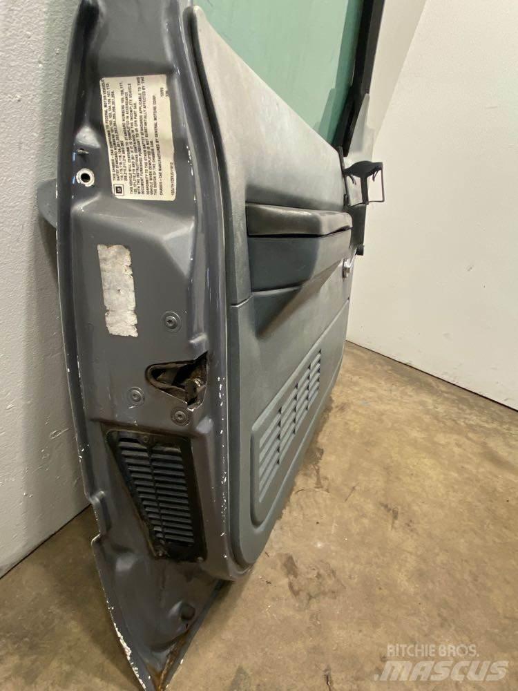 GMC C7500 Druge komponente