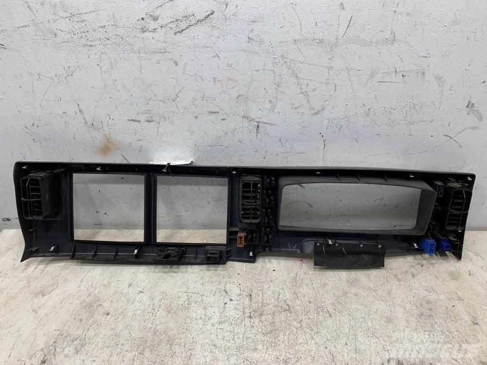 Isuzu NPR Druge komponente