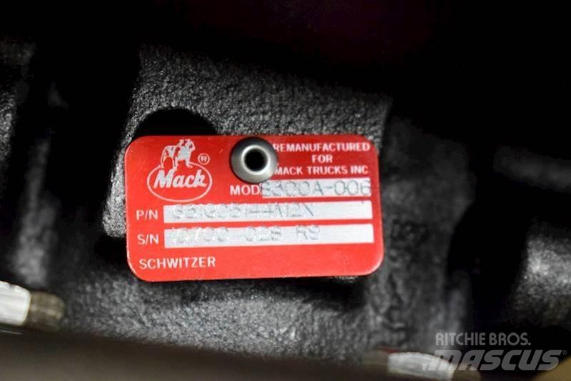 Mack EM7 Transport - drugo