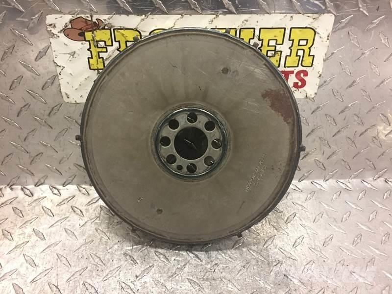 Mack MP8 Transport - drugo