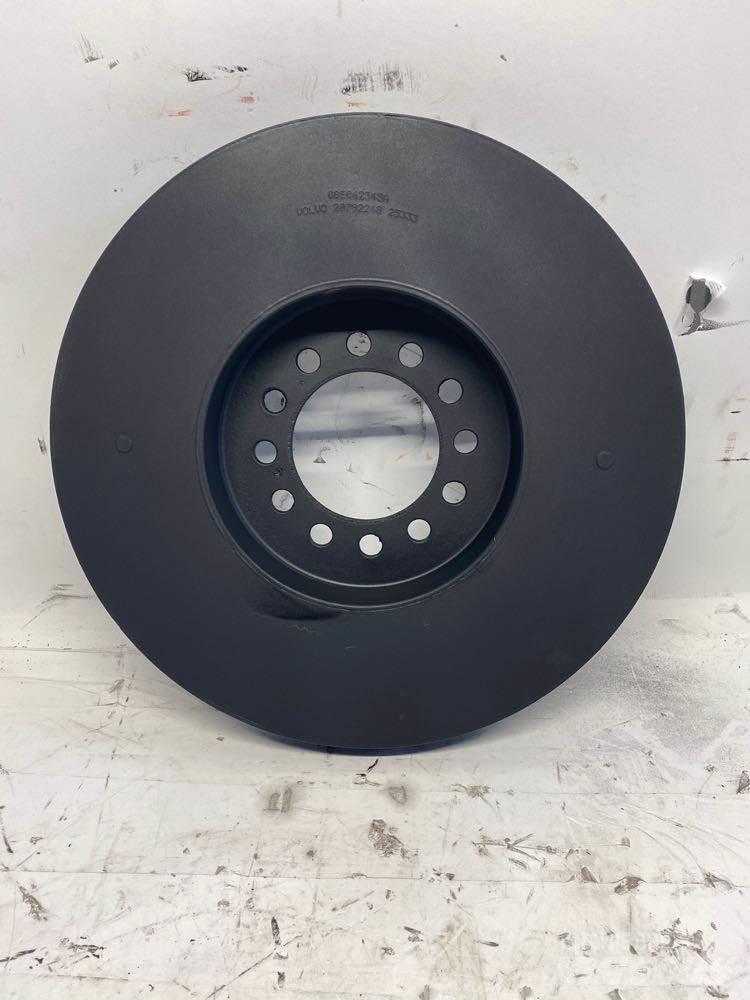 Mack MP8 Druge komponente