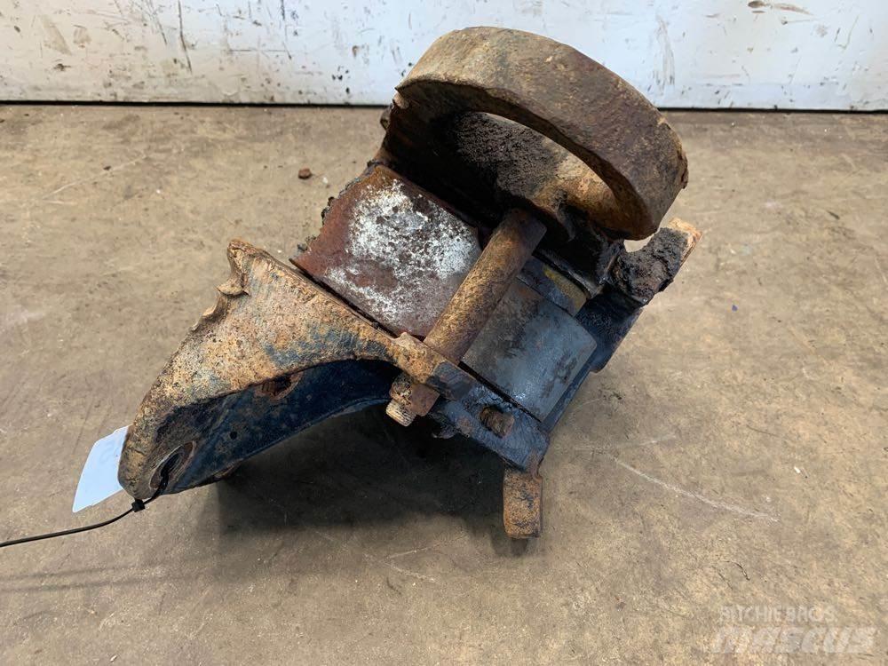 Mack RD680 Druge komponente