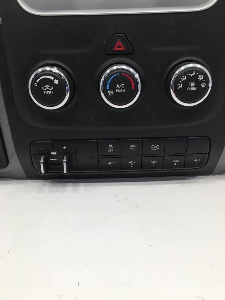 RAM 5500 Druge komponente
