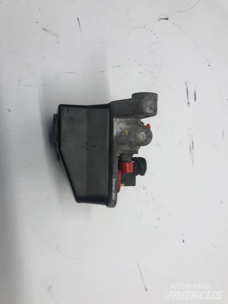 Volvo D13 Druge komponente