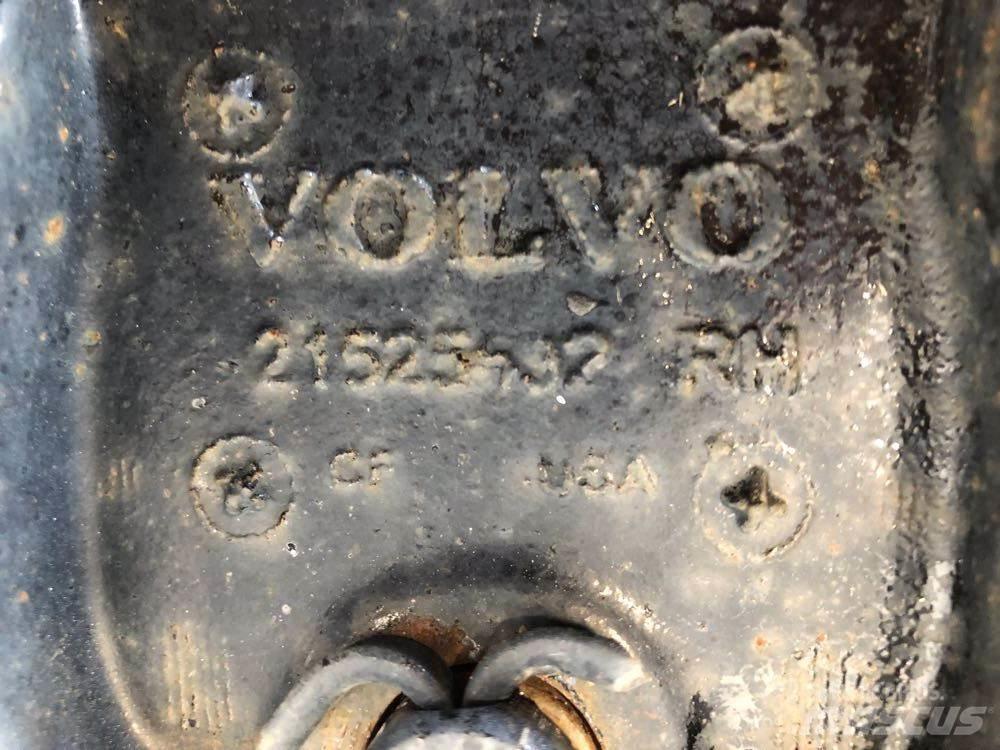 Volvo VNL Podvozje in vzmetenje