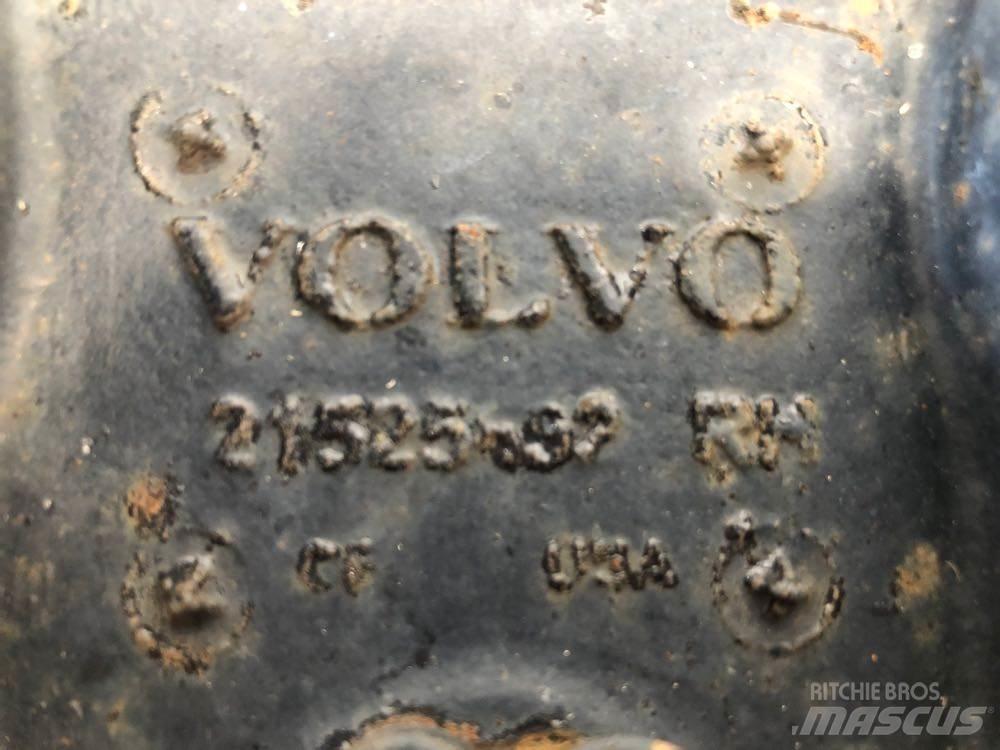 Volvo VNL Podvozje in vzmetenje
