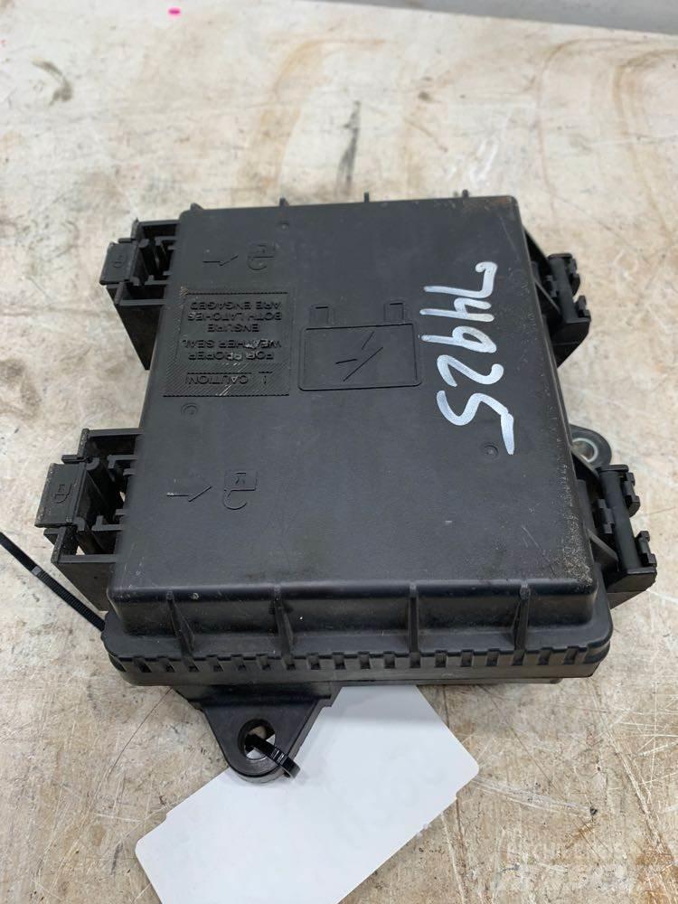 Volvo VNL Elektronika