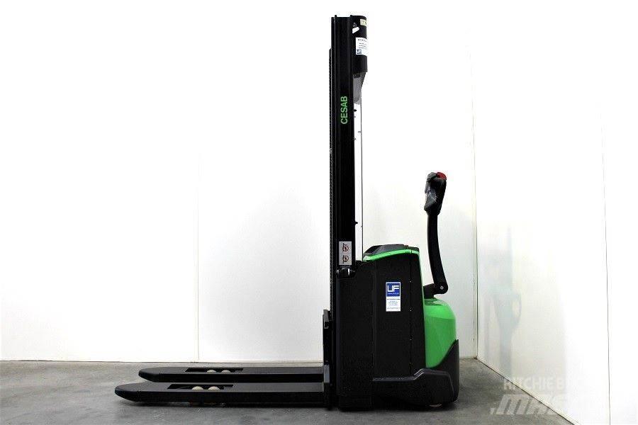 Cesab S 212 L / 330 Ročni električni viličar