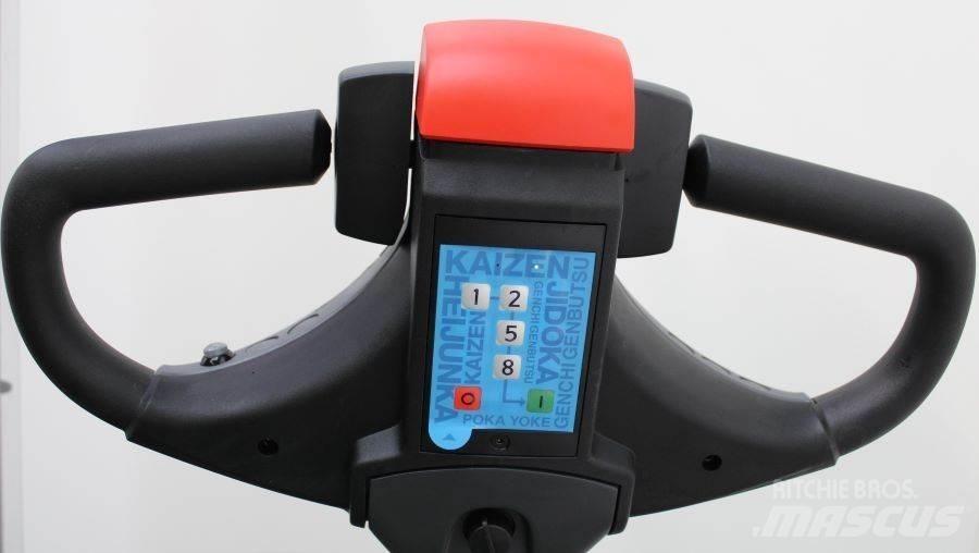 Cesab S 214 / 325 Ročni električni viličar