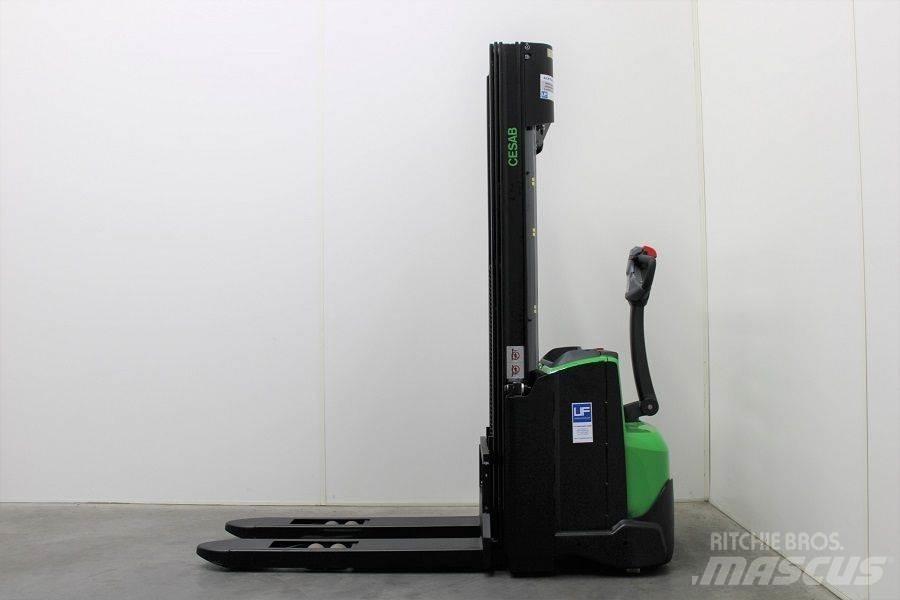 Cesab S 214 / 445 Ročni električni viličar