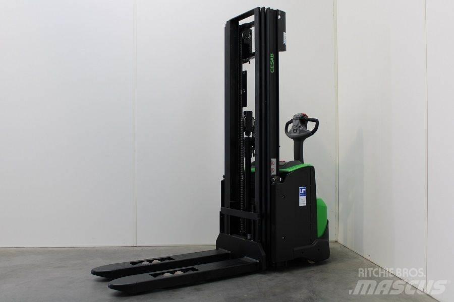 Cesab S 214 L / 445 Ročni električni viličar