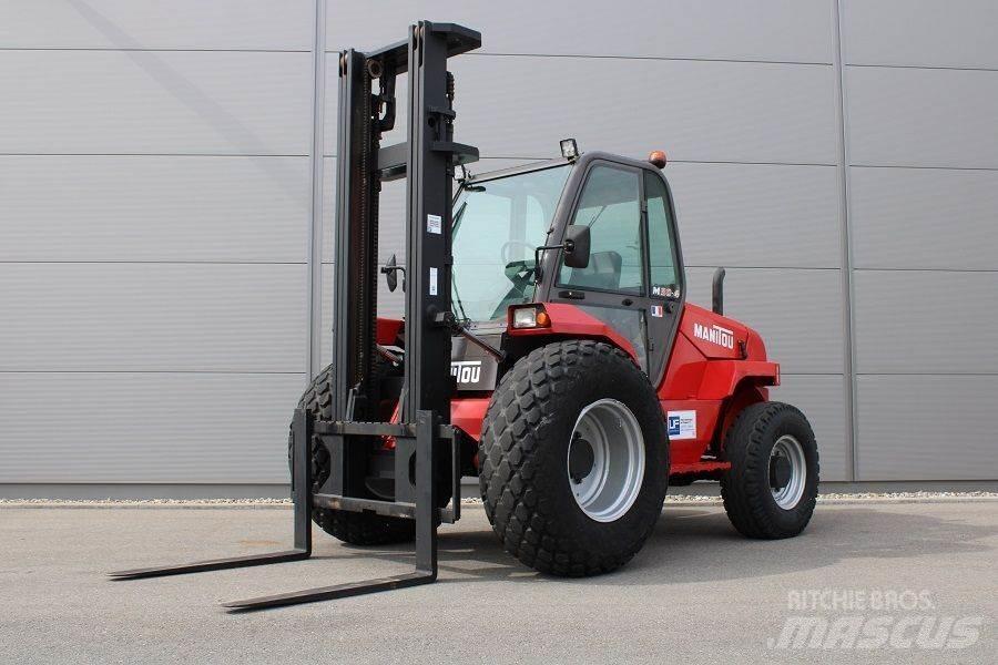 Manitou M 30-4 Terenski viličar