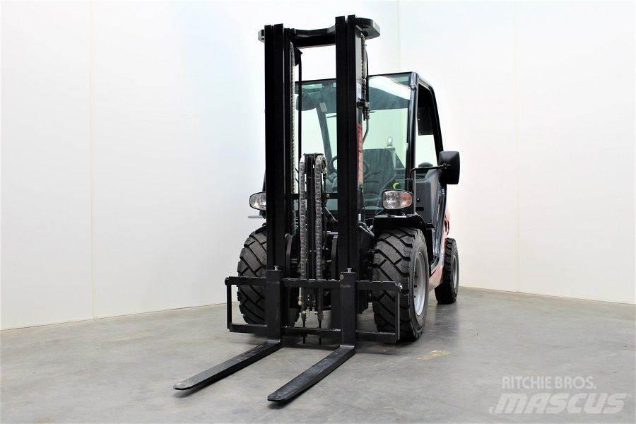 Manitou MSI 25 D Terenski viličar