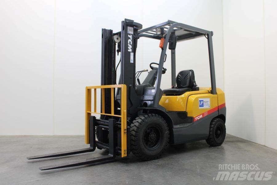 TCM FD 25 T 3 Dizelski viličarji