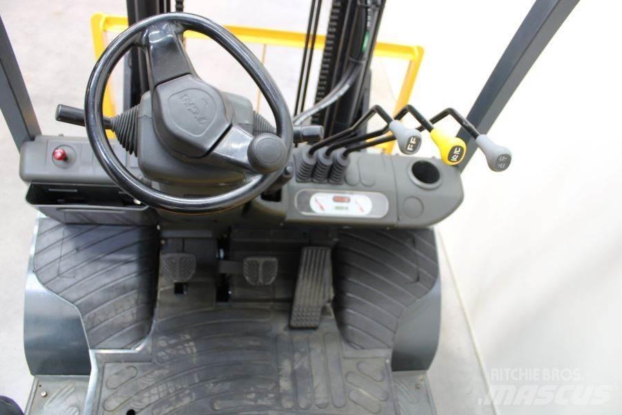 TCM FD 25 T 3 Dizelski viličarji