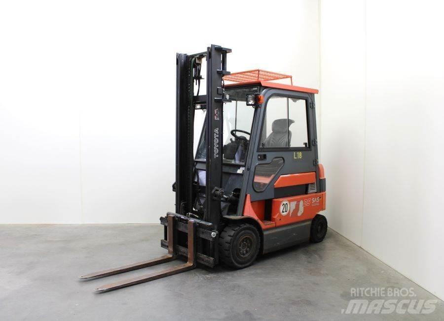 Toyota 7FBM25 Električni viličarji