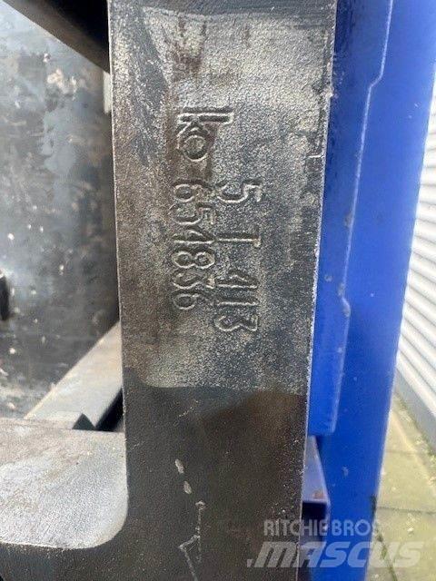 Kaup 5T 413 Prijemala za bale