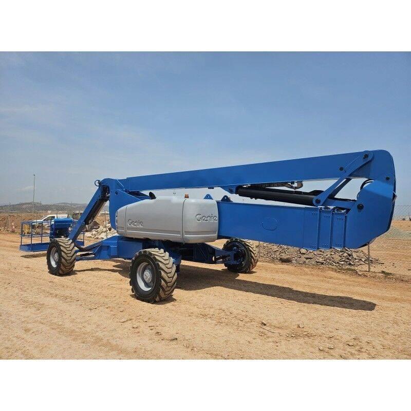 Genie Z-135 Zglobne dvižne ploščadi