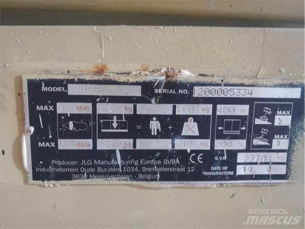 JLG 3246ES Škarjaste dvižne ploščadi