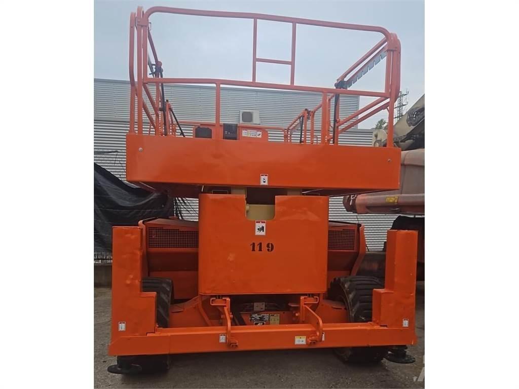 JLG 4394RT Škarjaste dvižne ploščadi