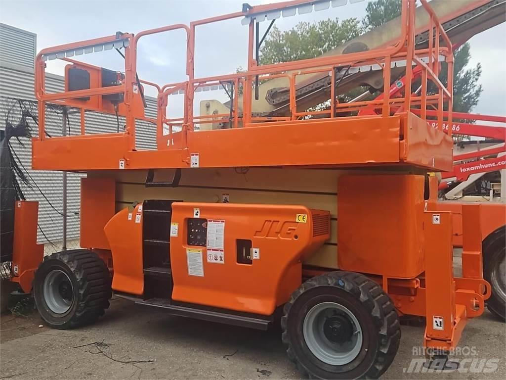 JLG 4394RT Škarjaste dvižne ploščadi