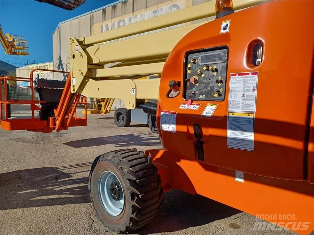 JLG 450AJ Zglobne dvižne ploščadi