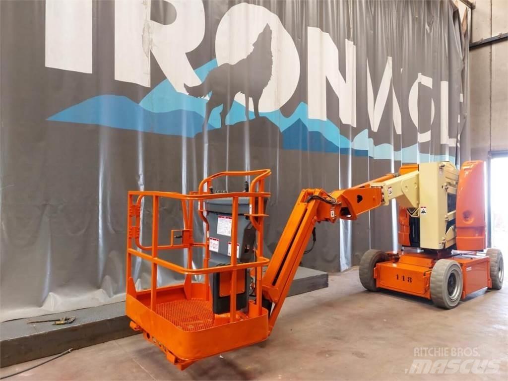 JLG E300AJP Zglobne dvižne ploščadi