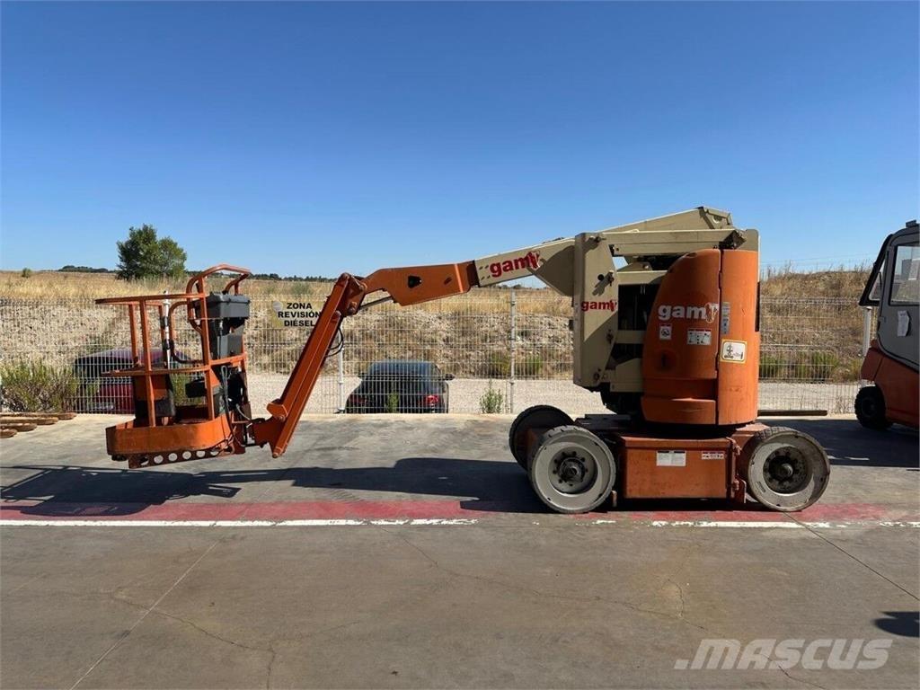 JLG E300AJP Zglobne dvižne ploščadi