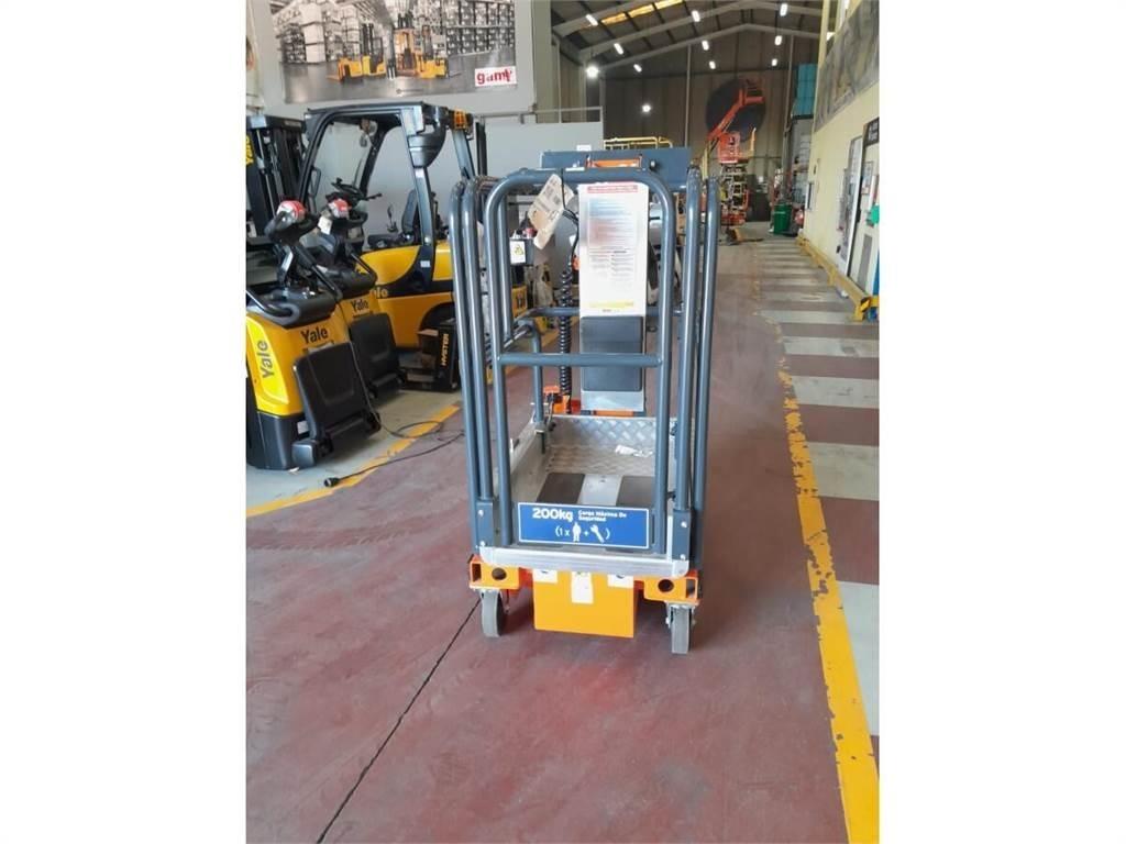 JLG NANO SP Vertikalna dvigala
