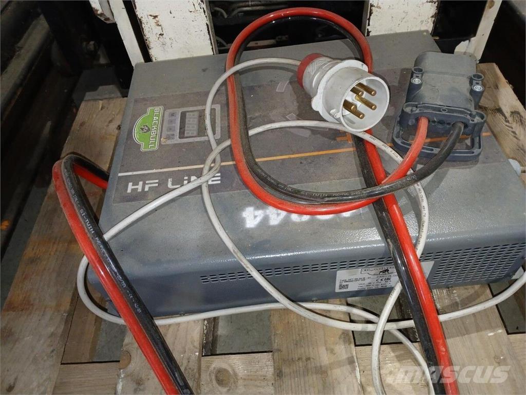 Yale MR16H Viličarji s pomičnim teleskopom