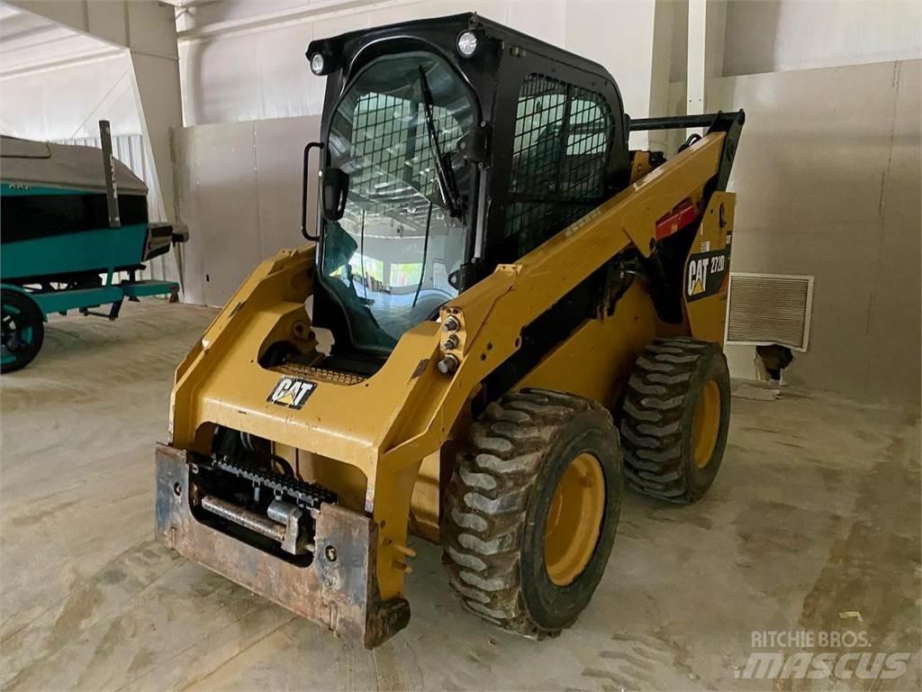 CAT 272D2 Skid steer mini nakladalci