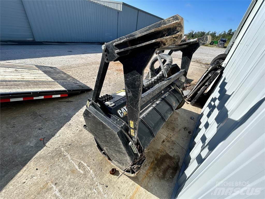 CAT 299D3 Skid steer mini nakladalci