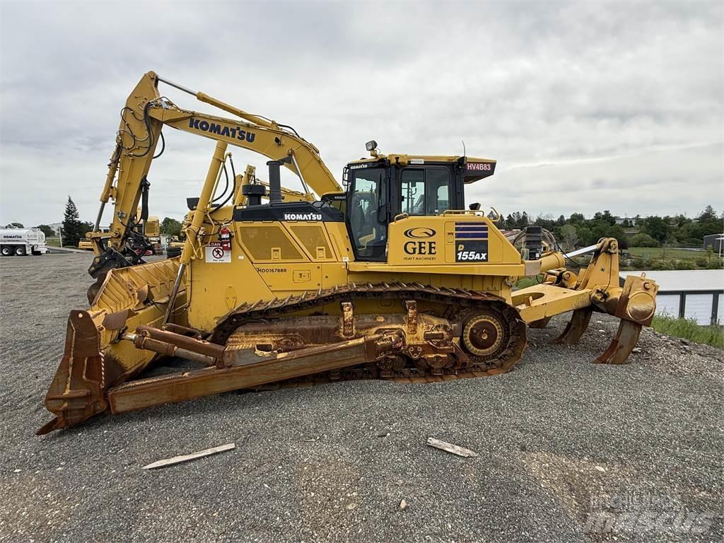Komatsu D155AX-8 Buldožerji goseničarji