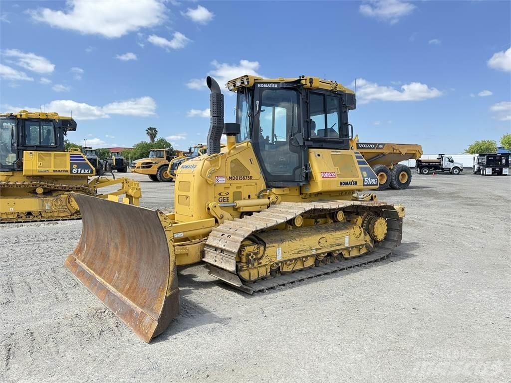 Komatsu D51PXi-24 Buldožerji goseničarji