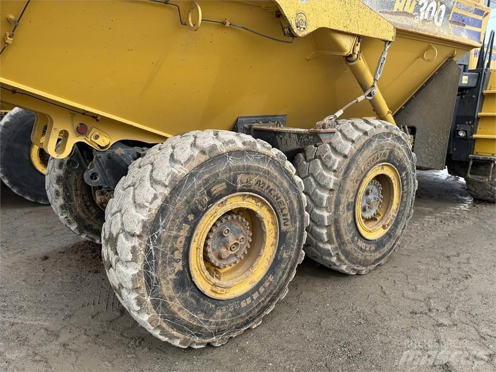 Komatsu HM300-5 Zglobni demperji