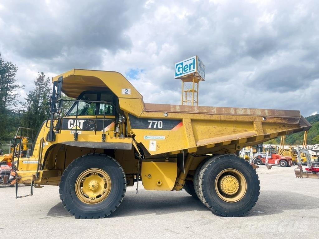 CAT 770 Zglobni demperji