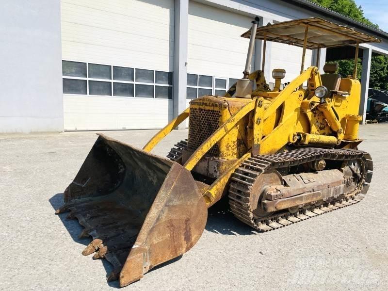 CAT 933F Nakladalci goseničarji