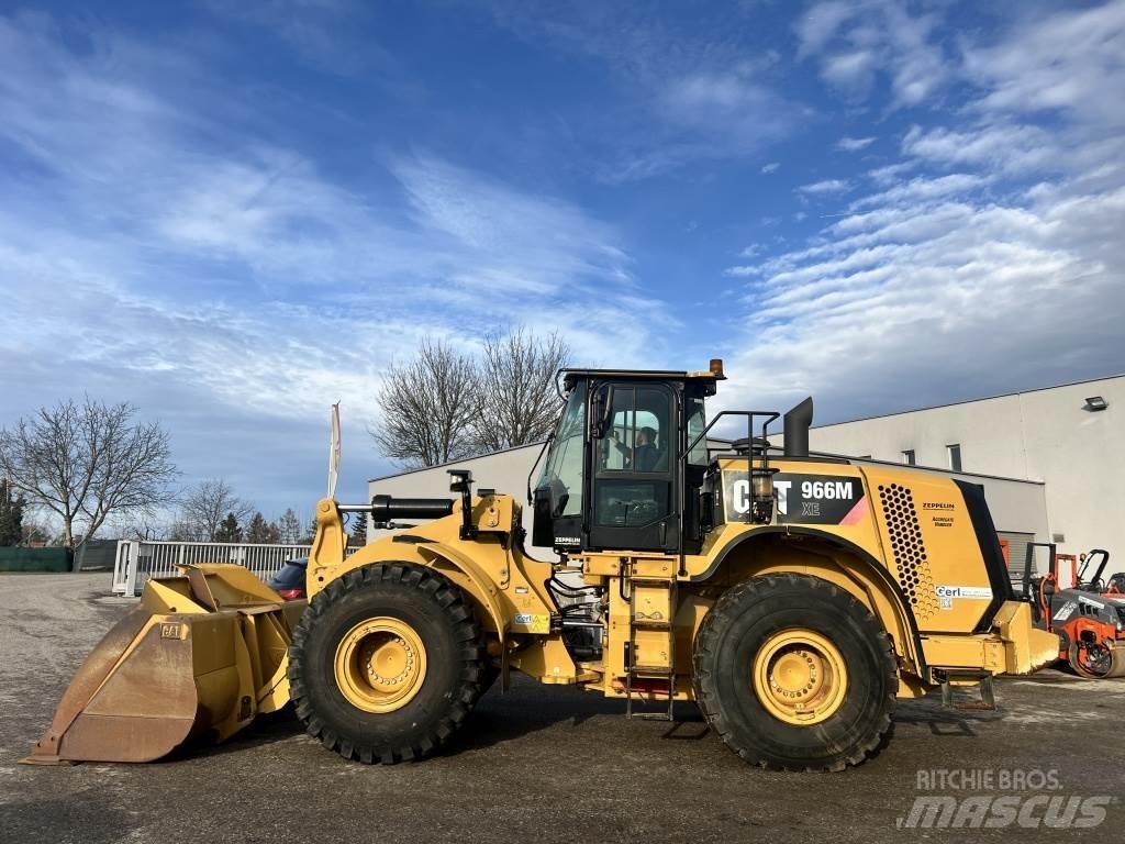 CAT 966 M XE Kolesni nakladalci