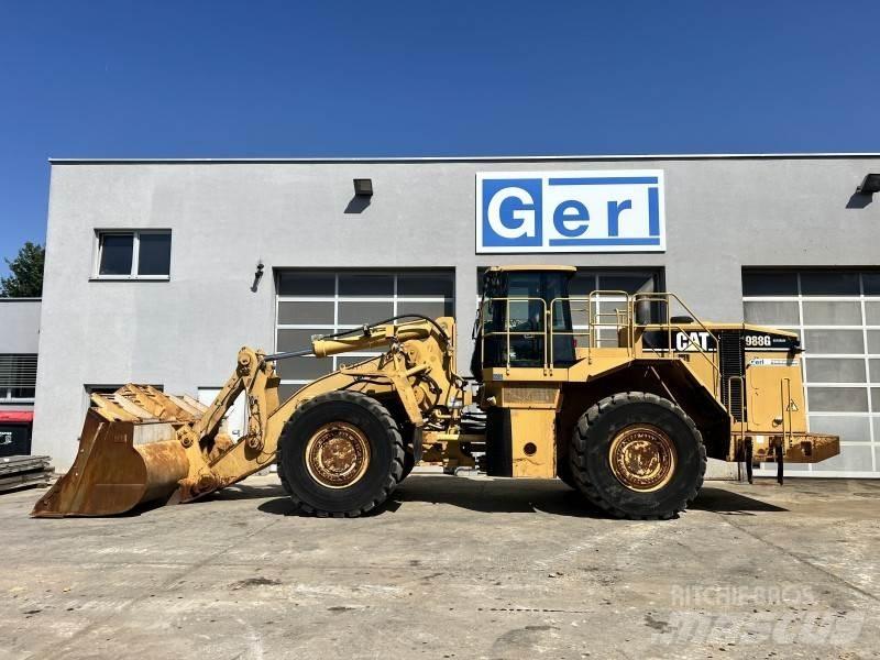 CAT 988 G Kolesni nakladalci