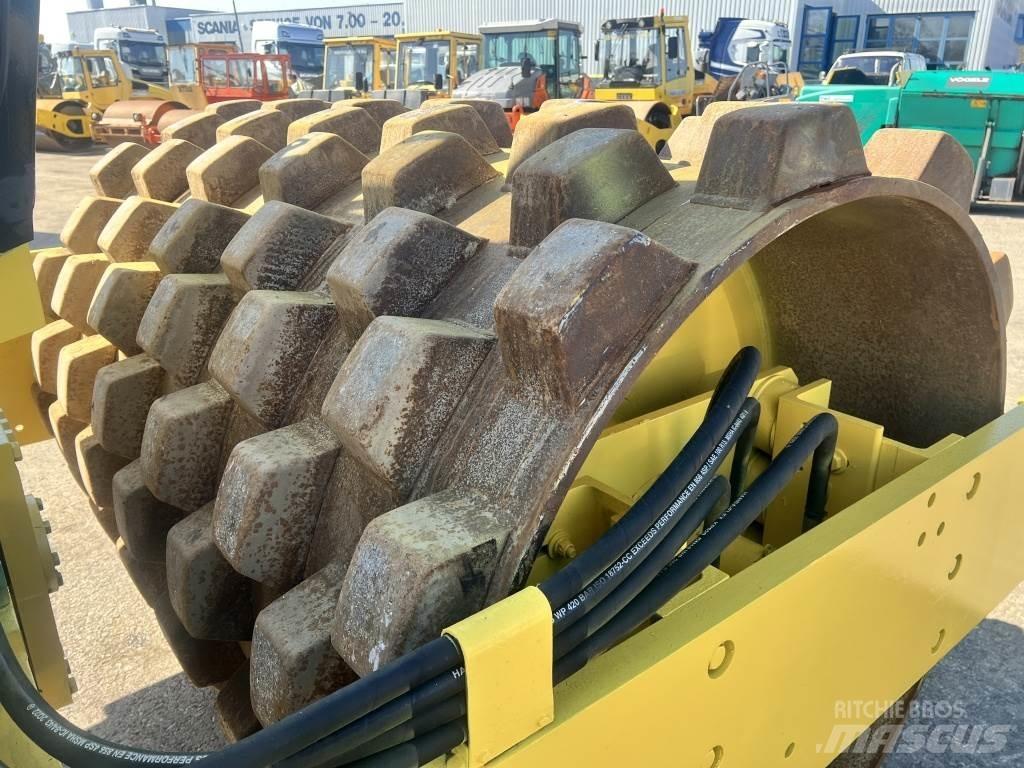 JCB Vibromax W 1402 PD Enojni valjarji