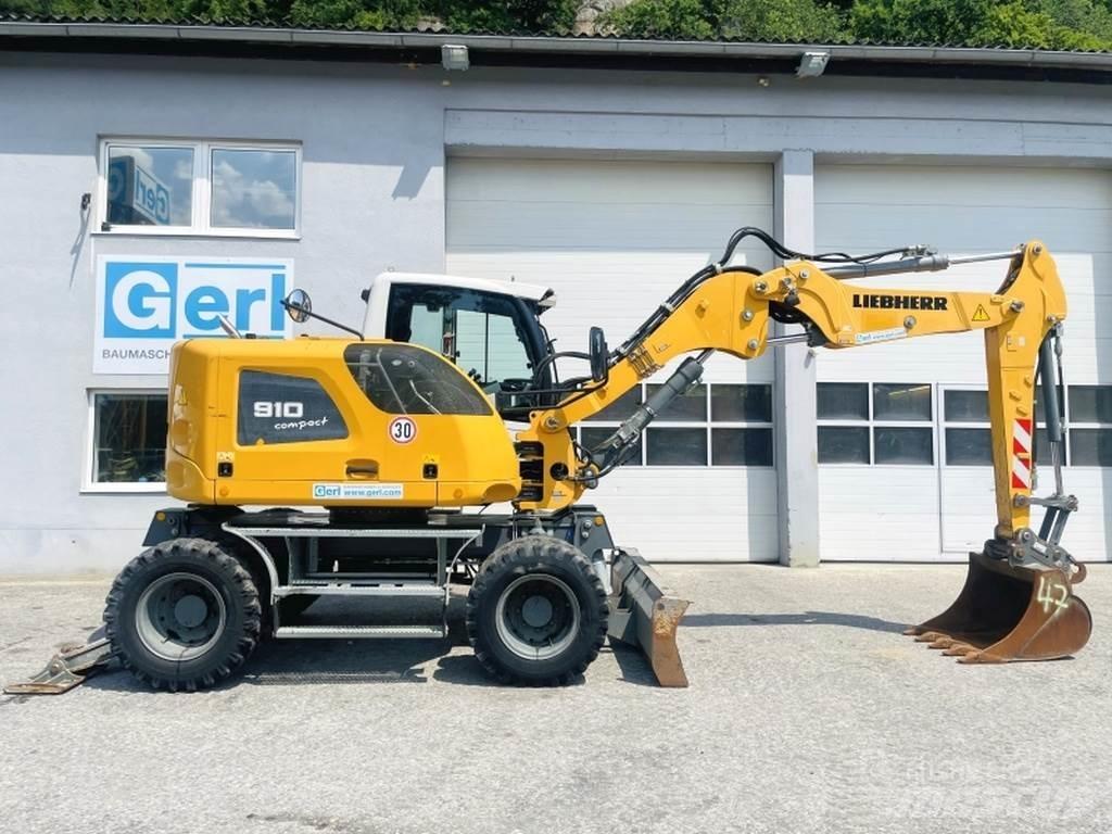 Liebherr A910 Compact Bagri na kolesih
